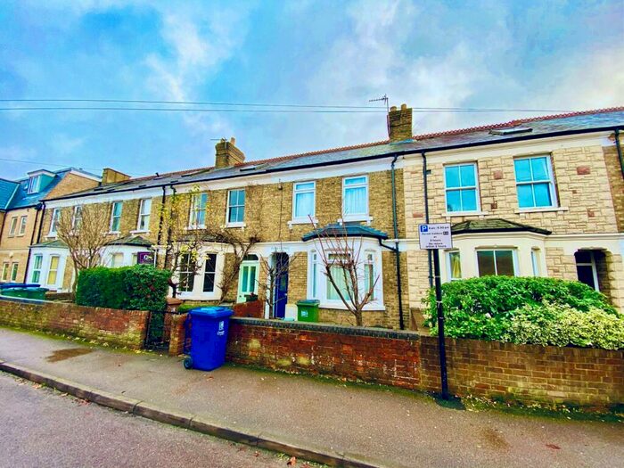 4 Bedroom Terraced House To Rent In Magdalen Road, Cowley, Oxford, OX4