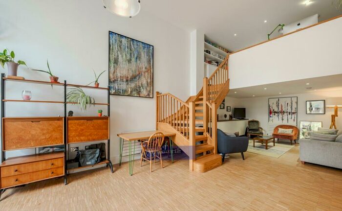 3 Bedroom Terraced House To Rent In Empress Mews, SE5