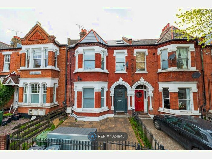 1 Bedroom Flat To Rent In Cavendish Road, London SW12