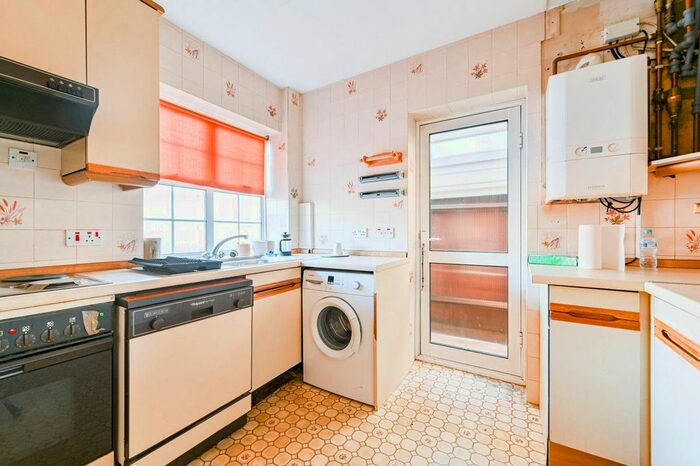 3 Bedroom Property To Rent In Anglesmede Crescent, Pinner, HA5