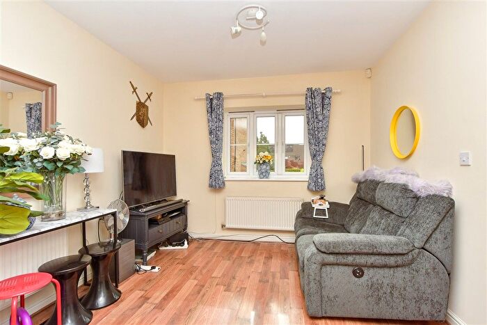 1 Bedroom Flat For Sale In Monarch Drive, Kemsley, Sittingbourne, Kent, ME10