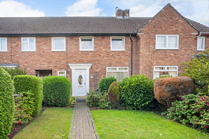 3 Bedroom Town House For Sale In Barkston Avenue, York, YO26