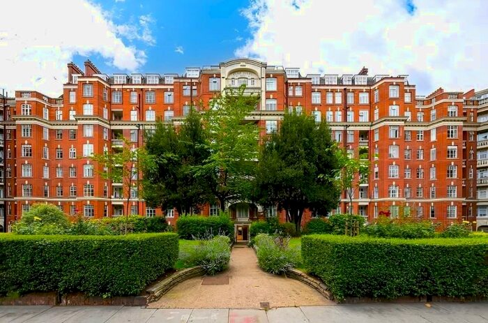 3 Bedroom Flat To Rent In Clive Court, Maida Vale, W9