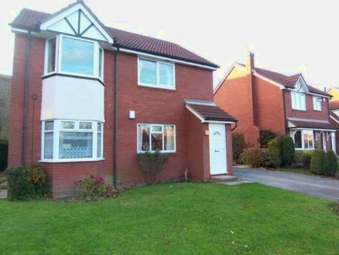 1 Bedroom Flat To Rent In The Spinney, Moortown, Leeds, West Yorkshire, LS17
