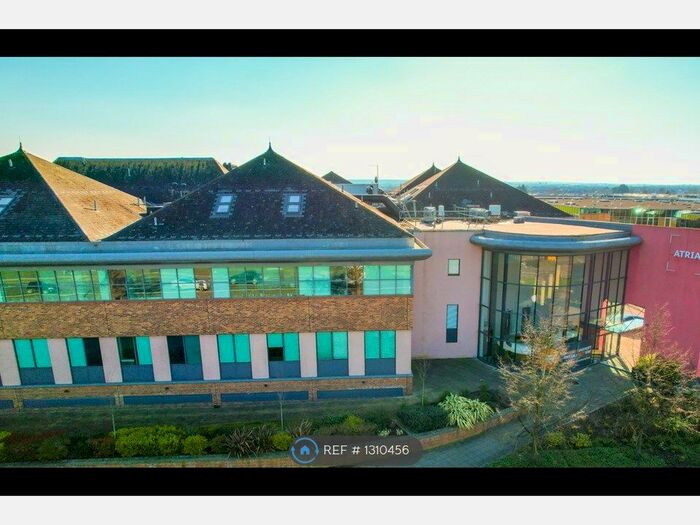 1 Bedroom Flat To Rent In Atria House, Slough, SL1