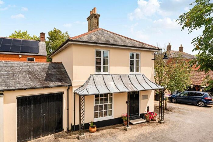 3 Bedroom Link Detached House For Sale In Middlemarsh Street, Poundbury, Dorchester, DT1