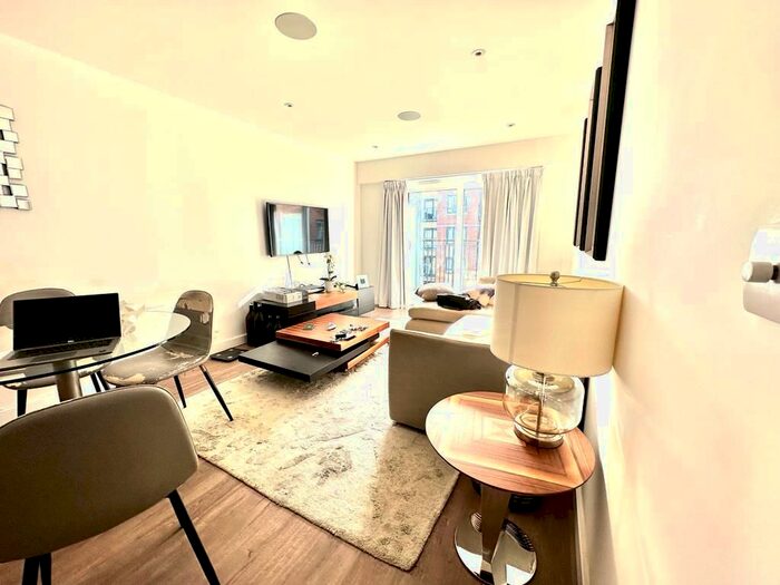 2 Bedroom Flat To Rent In Boulevard Drive, London, NW9