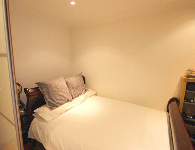 1 Bedroom Flat To Rent In Citispace, Leylands Road Leeds City Centre, Leeds, LS2