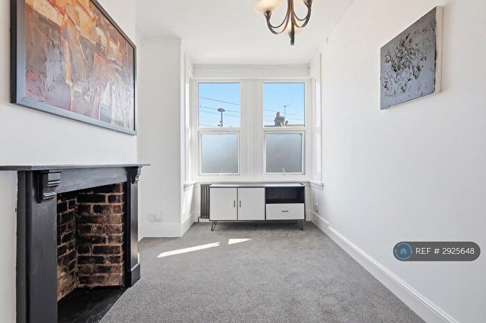2 Bedroom Maisonette To Rent In Francis Road, London, E10