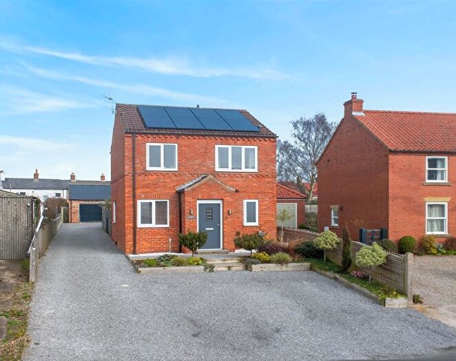 3 Bedroom Detached House For Sale In South Back Lane, Stillington, York, YO61