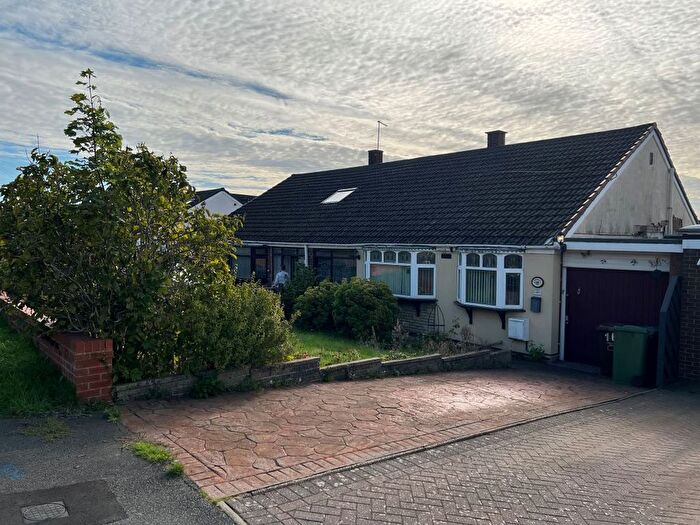 3 Bedroom Semi-Detached Bungalow For Sale In Littleworth Road, Hednesford, Cannock, WS12