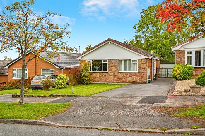 2 Bedroom Detached Bungalow For Sale In Lambourn Drive, Allestree, Derby, DE22