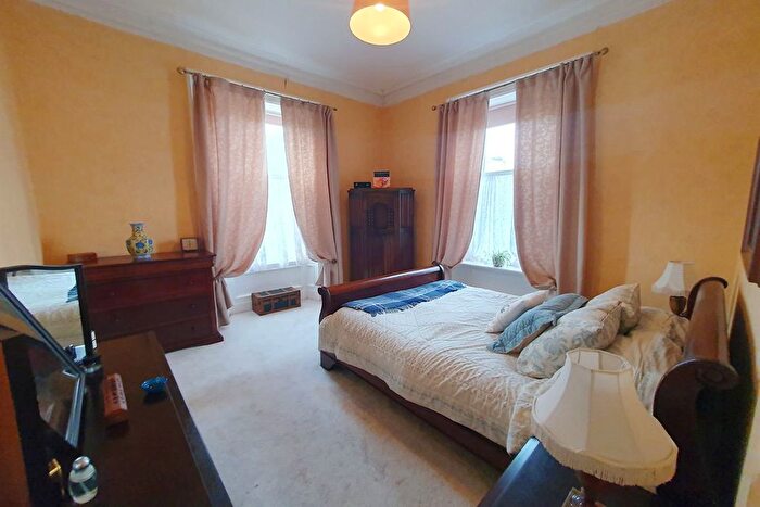 5 Bedroom Terraced House For Sale In , Garnock House, Aitken Street ...