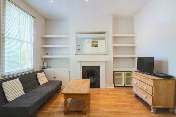 1 Bedroom Apartment To Rent In Hornsey Road, Holloway, London, N7