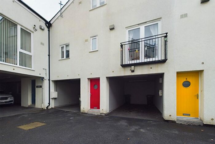 3 Bedroom Town House To Rent In Martindales Yard, Library Road, Kendal, Cumbria, LA9