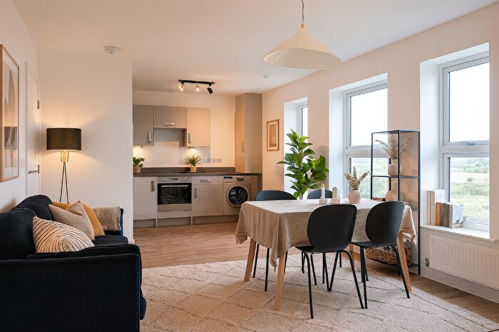 1 Bedroom Apartment For Sale In George Wicks Way (Off Regiment Gate), Beaulieu, Chelmsford, CM1