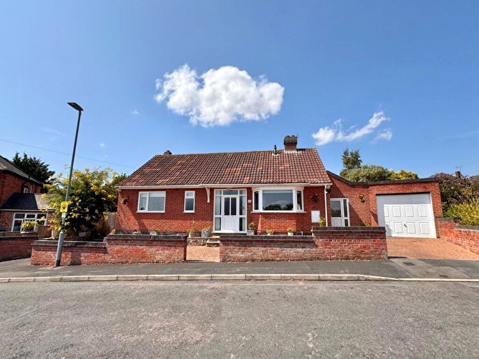 3 Bedroom Detached Bungalow For Sale In Gladstone Avenue, Melton Mowbray, LE13