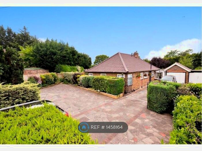 3 Bedroom Detached House To Rent In Crofton Lane, Orpington, BR5