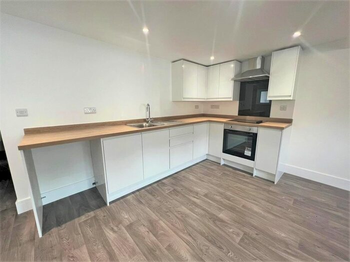 1 Bedroom Flat To Rent In Maltsters Court, Clyst St. Mary, Exeter, EX5