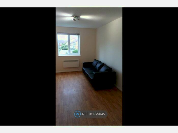 1 Bedroom Flat To Rent In Danziger Way, Borehamwood, WD6