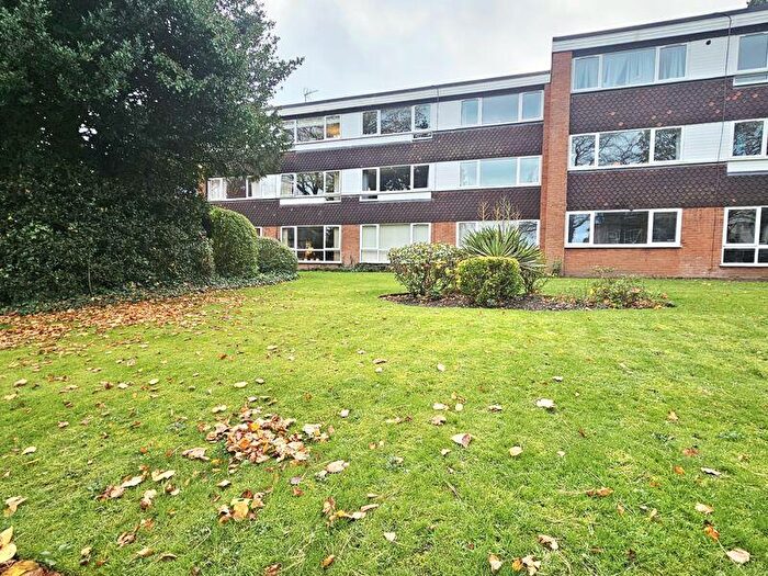 2 Bedroom Apartment For Sale In Moorfield Drive, Sutton Coldfield, B73