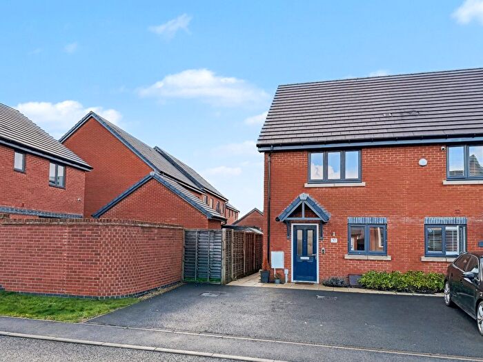 2 Bedroom End Of Terrace House For Sale In Luffield Close, Monksmoor, Daventry, NN11