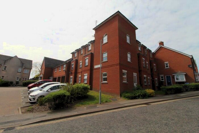 1 Bedroom Flat To Rent In Bramley Hill, Ipswich, IP4
