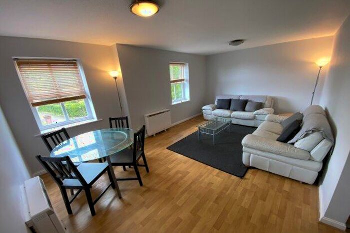 2 Bedroom Flat To Rent In Upper Parliament Street, Liverpool, L8