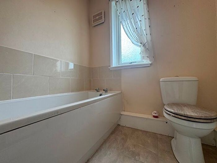 2 Bedroom Property To Rent In Ivy Hall Road, Sheffield, S5