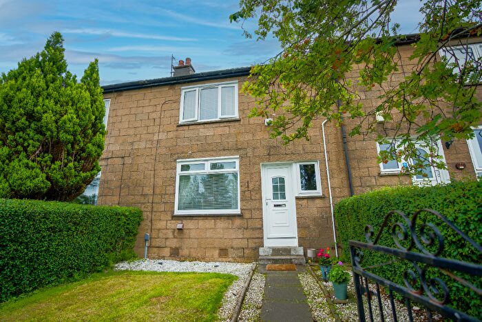 2 Bedroom Terraced House For Sale In Willow Drive, Johnstone, Renfrewshire, PA5