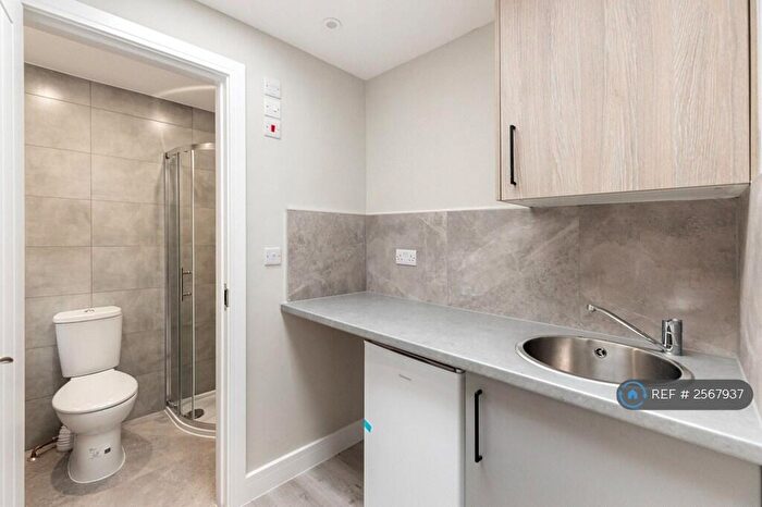 Studio To Rent In Vermont Road, Sutton, SM1