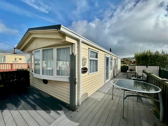 2 Bedroom Park Home For Sale In Park Hall Caravan Site, Pen Y Cwm, Haverfordwest, SA62