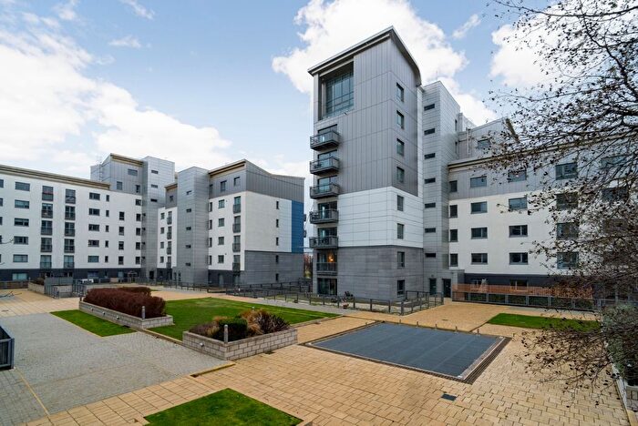 3 Bedroom Flat For Sale In Western Harbour Terrace, Newhaven, EH6