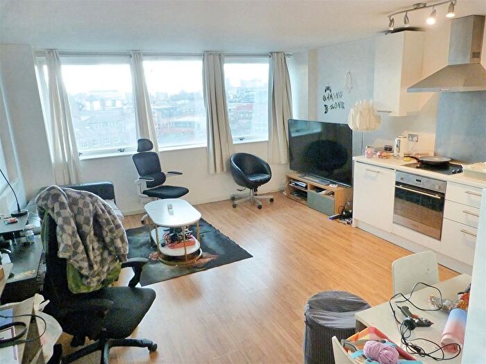 1 Bedroom Flat To Rent In Huntingdon Street, Nottingham, NG1