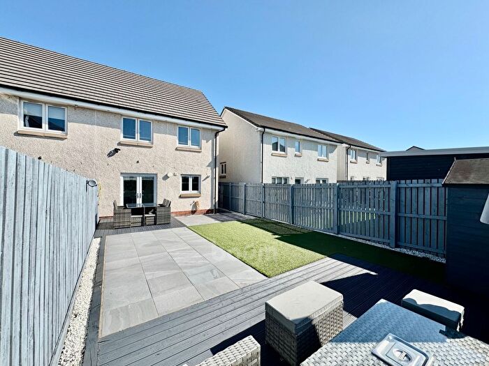 3 Bedroom Semi-Detached House For Sale In John Parker Avenue, Irvine, KA11