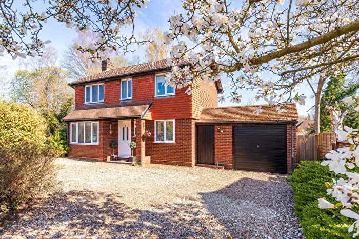 3 Bedroom Detached House For Sale In Birtley Road, Bramley, GU5
