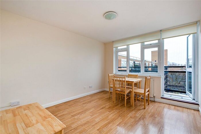 1 Bedroom Flat To Rent In Layard Square, Bermondsey, SE16