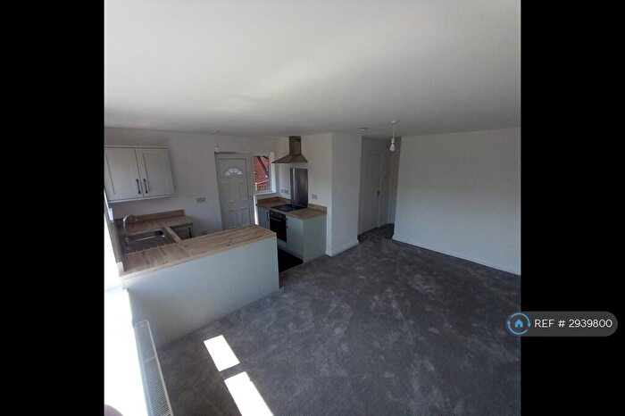 1 Bedroom Bungalow To Rent In Desmond St, Manchester, M46