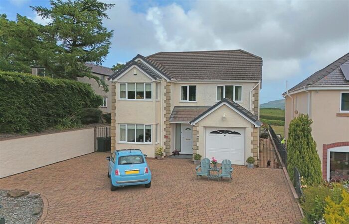 3 Bedroom Detached House For Sale In Maes Yr Haf, Betws Yn Rhos, Conwy, LL22
