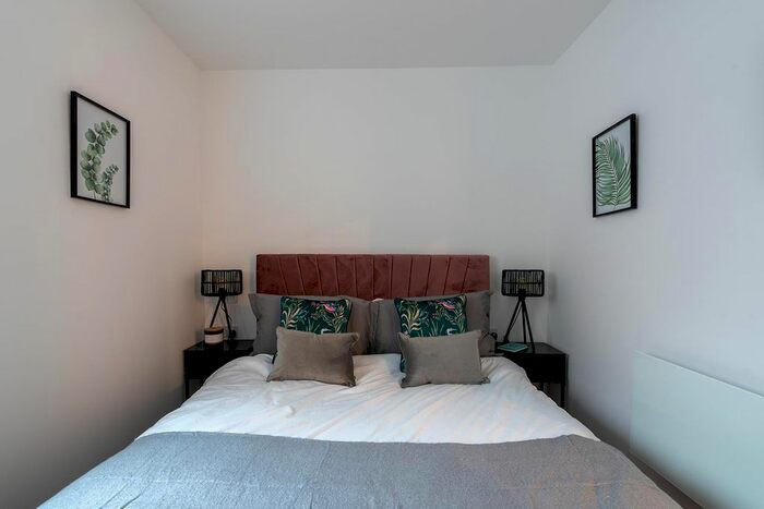 1 Bedroom Property To Rent In William Hunter Way, Brentwood, CM14