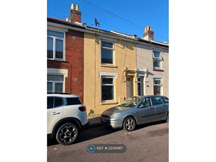 2 Bedroom Terraced House To Rent In Penhale Road, Portsmouth, PO1