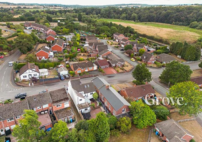 4 Bedroom House For Sale In High Street, Swindon, DY3