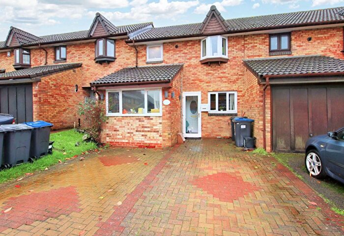 4 Bedroom Terraced House For Sale In Cornflower Lane, Shirley Oaks Village, CR0