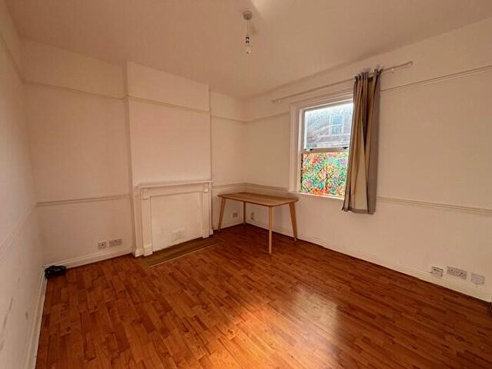 3 Bedroom House To Rent In Beaufort Road, Exeter, EX2