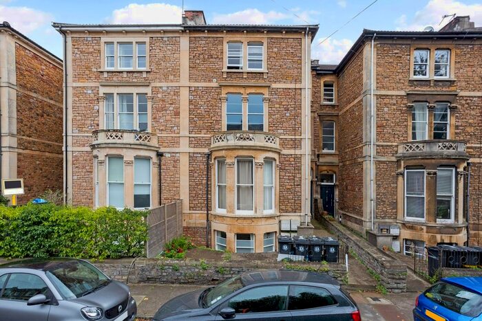 1 Bedroom Flat To Rent In Whatley Road, Clifton, Bristol, BS8