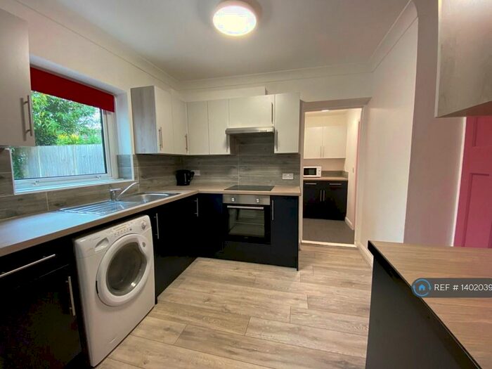 2 Bedroom Semi-Detached House To Rent In Hillside Avenue, Canterbury, CT2