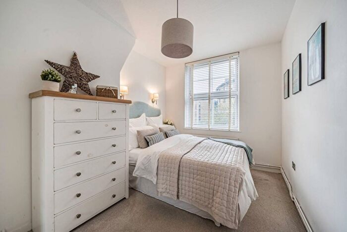 2 Bedroom Flat For Sale In Matilda House, St Katharine Docks, London, E1W