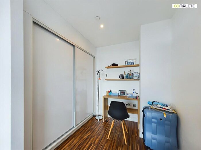 1 Bedroom Apartment For Sale In Westpoint, Old Trafford, M16