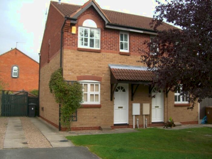 2 Bedroom Semi-Detached House To Rent In Hedgebank Court, Oakwood, Derby, Derbyshire, DE21