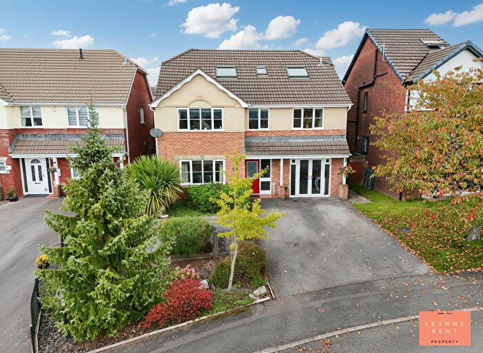 4 Bedroom Detached House For Sale In Henfron, Caerphilly, CF83